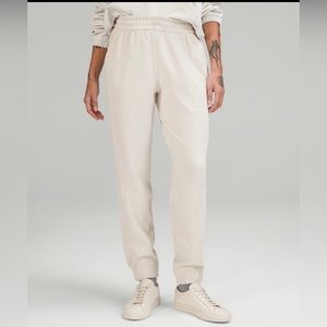 Lulu Ribbed Softstreme Jogger